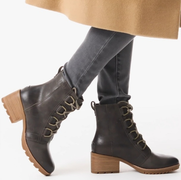 Sorel Cate Lace Up Boots - Picture 1 of 7
